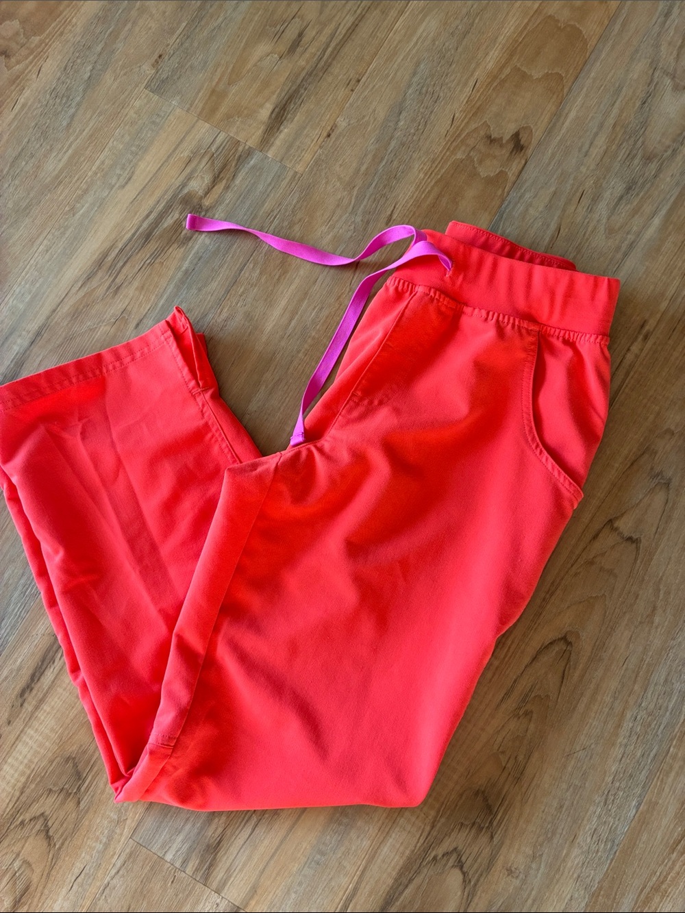 Figs Fireside Wide Leg Isabel Scrub Pants - Picture 1 of 7